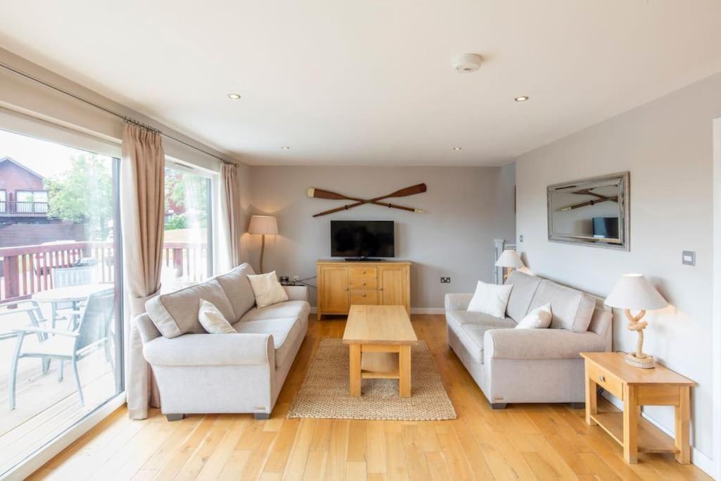 Retallack Resort 4 Bedroom Lodge - Hot Tub For Hire On Request -Pool & Spa Padstow Buitenkant foto