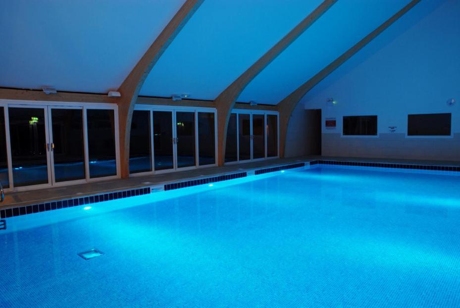 Retallack Resort 4 Bedroom Lodge - Hot Tub For Hire On Request -Pool & Spa Padstow Buitenkant foto